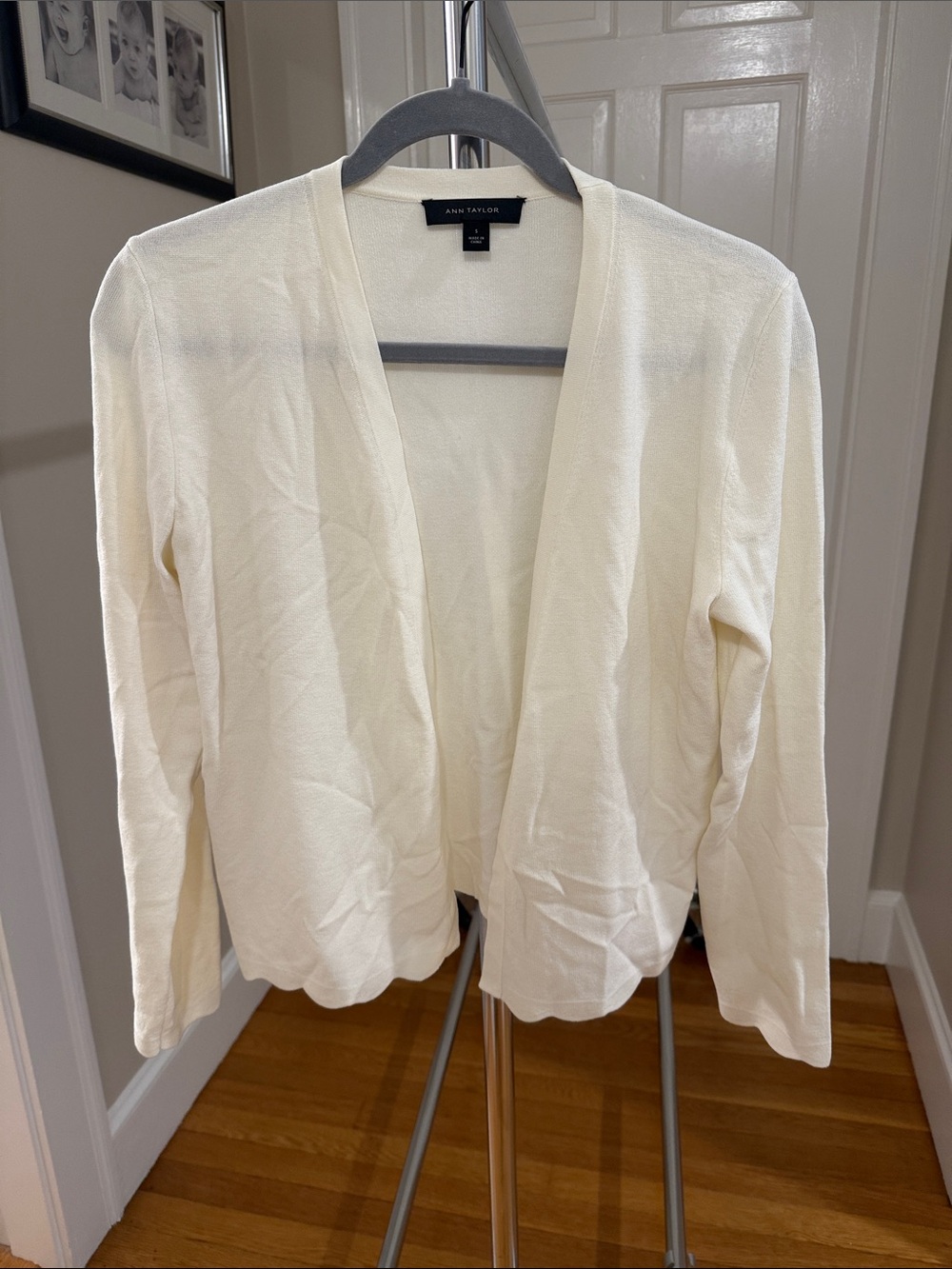 Ann Taylor Ivory Open-Front Lightweight Cardigan